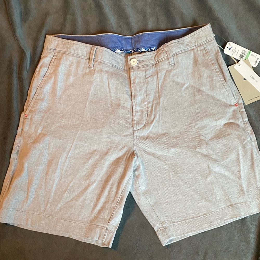 Tommy Bahama shorts